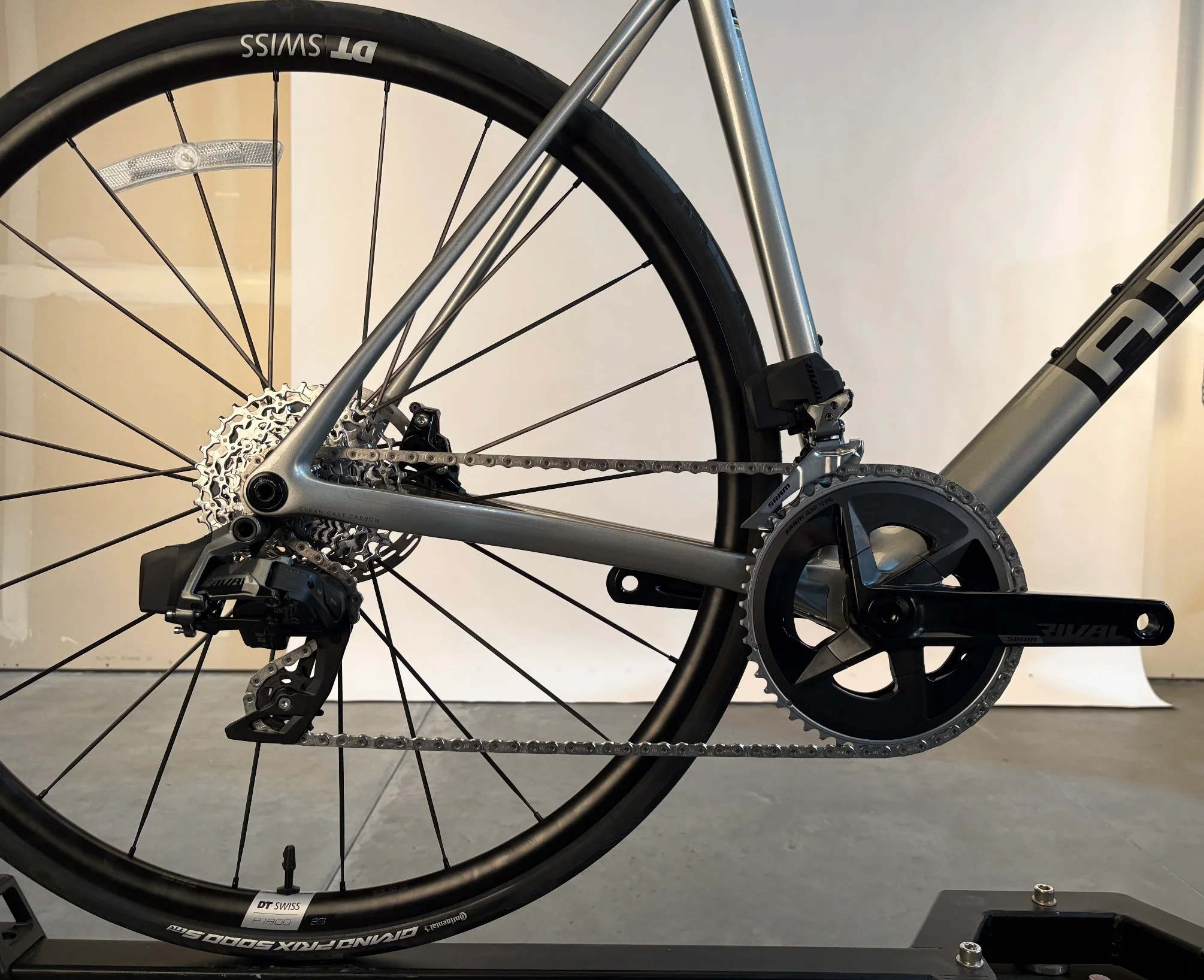 Suncrest Elite Raw Carbon Silver (Large) Outlet o1237 - Image 4